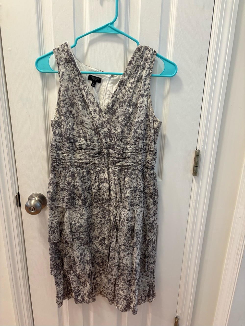 Talbots Gray Floral V-Neck Tiered Dress